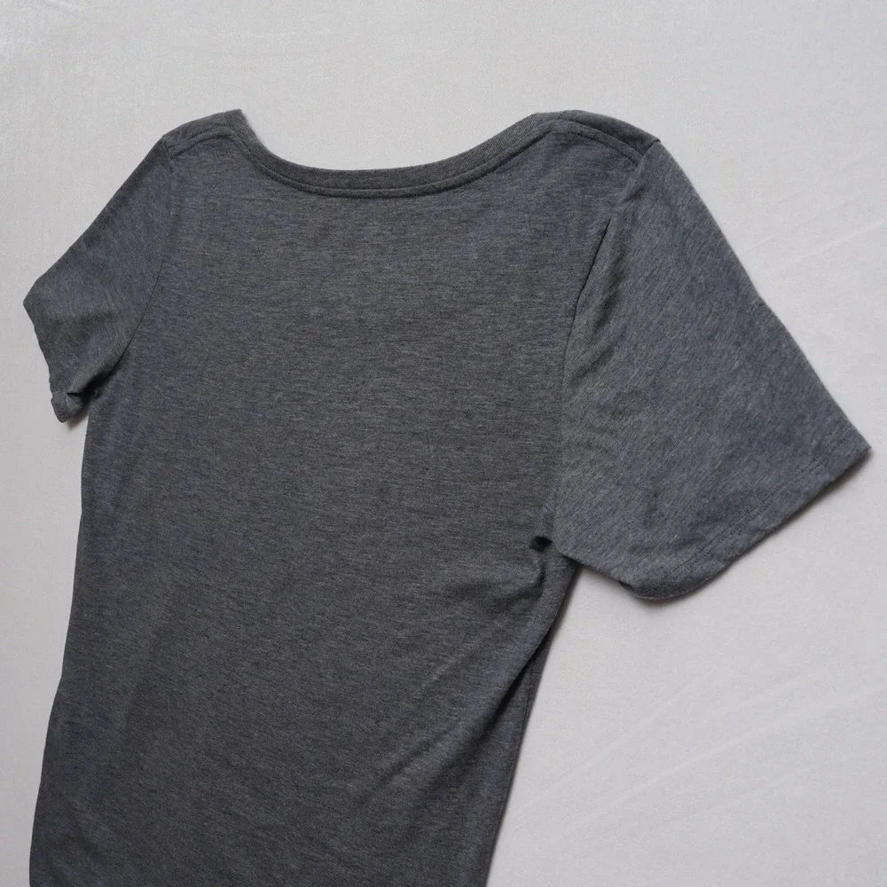 Nike NY Yankees Womens Medium Gray Dri Fit Shirt MLB‎ Athletic Tee
